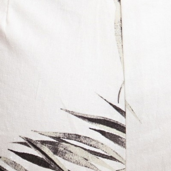 (CLEARANCE)Waist Frayed Midi Leg Pants - Picture 7 of 8